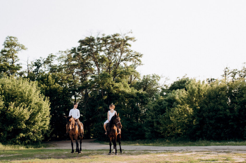 Experiences Horseback Riding